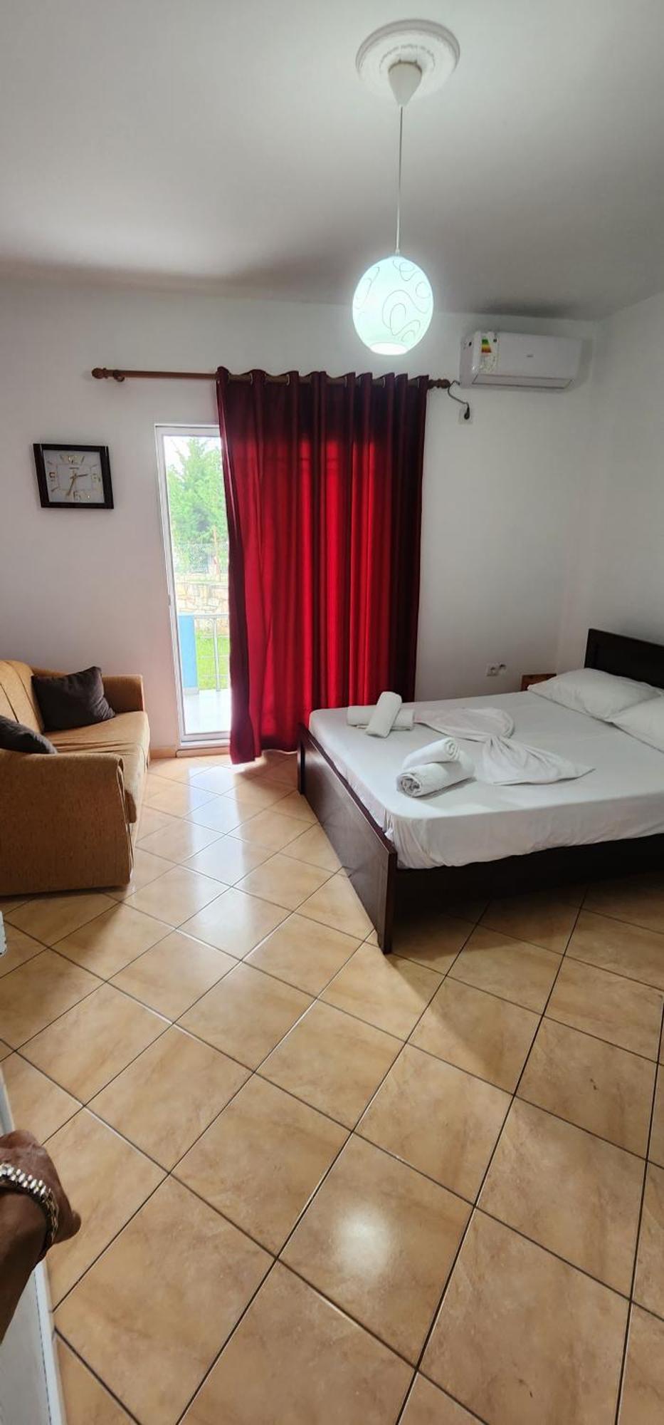 Vila Bashkim Ksamil Quarto foto